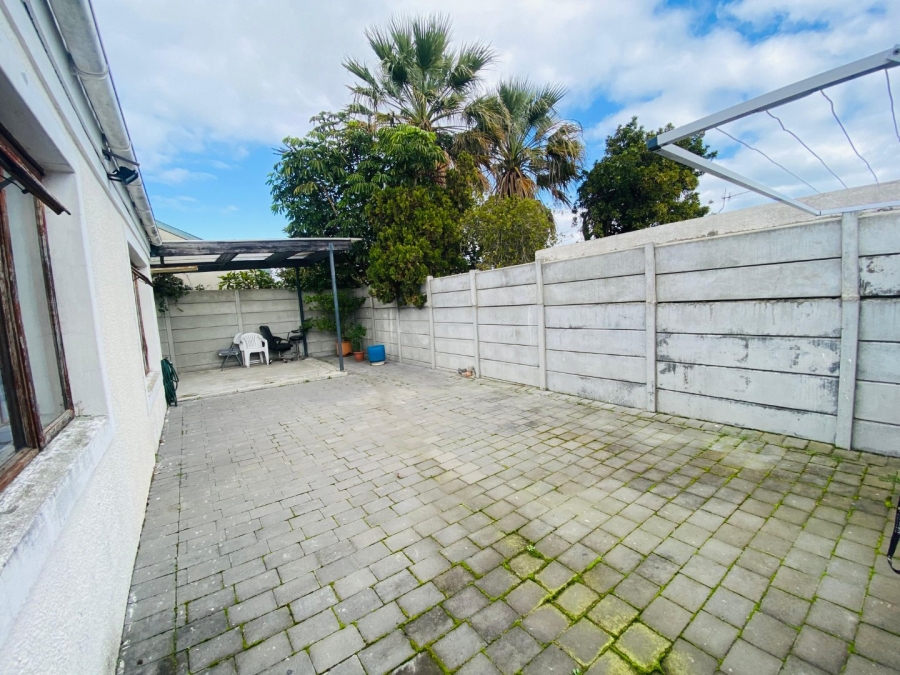 2 Bedroom Property for Sale in Summer Greens Western Cape